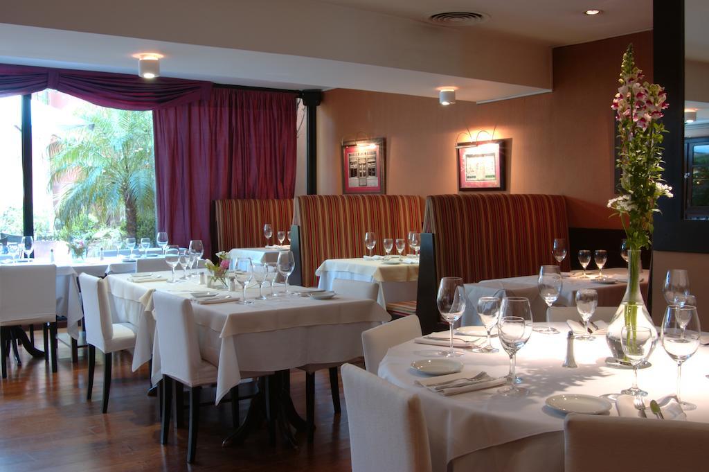Loi Suites Arenales Buenos Aires Restaurant photo