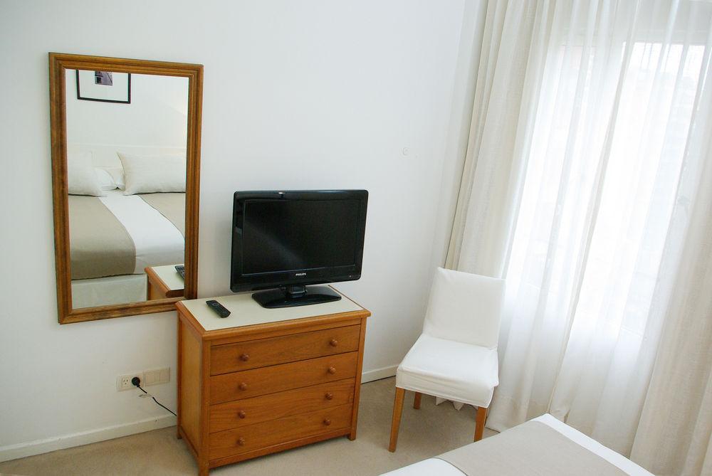 Loi Suites Arenales Buenos Aires Exterior photo