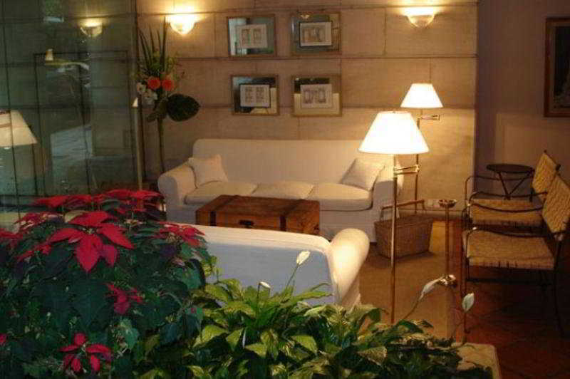 Loi Suites Arenales Buenos Aires Exterior photo
