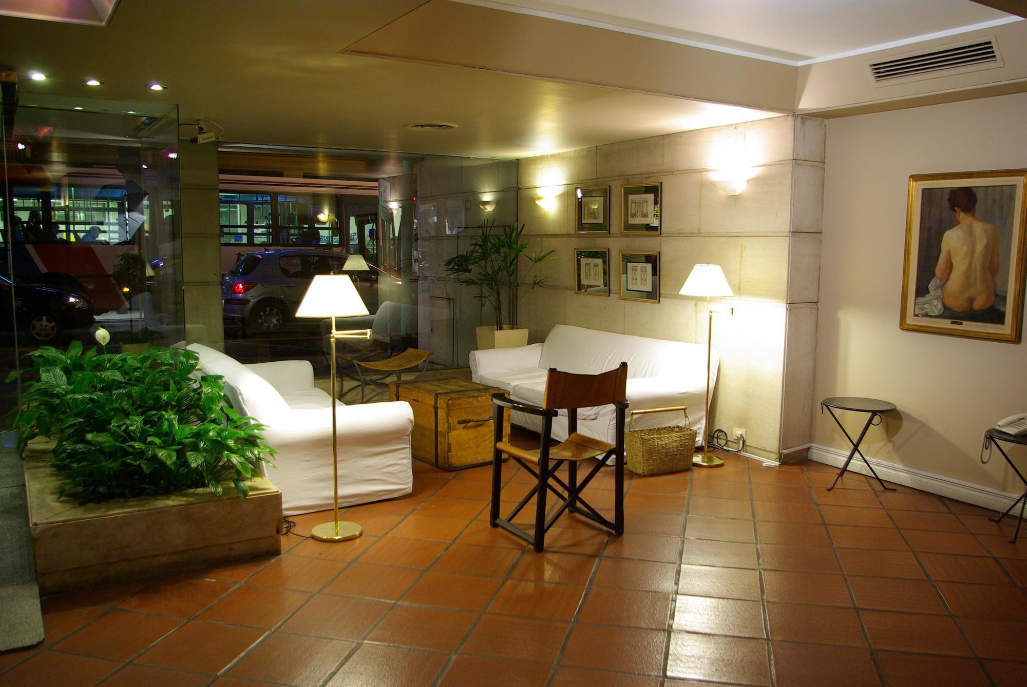 Loi Suites Arenales Buenos Aires Exterior photo